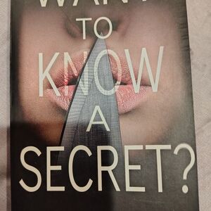 Freida McFadden Want To Know A Secret? Soft Cover Pre Owned